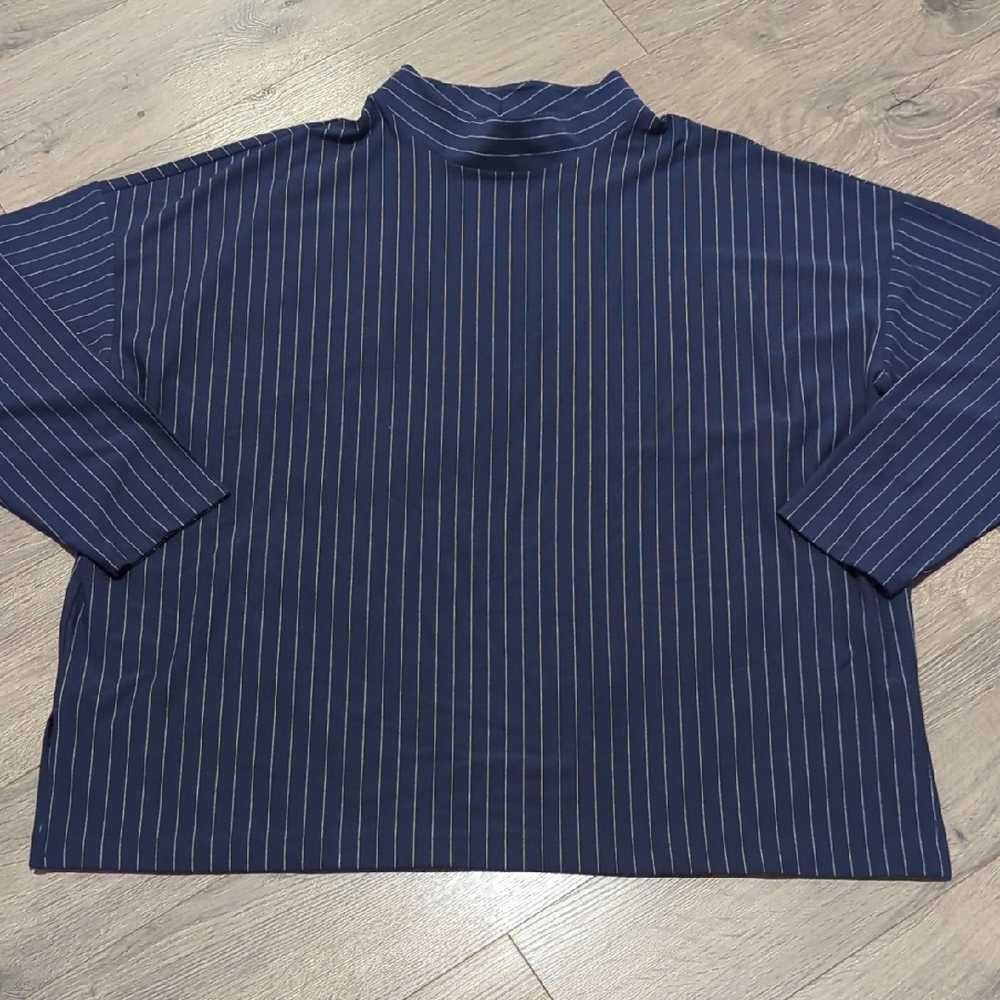Chico's Kings Navy Pinstripe Mock Neck Tunic Top